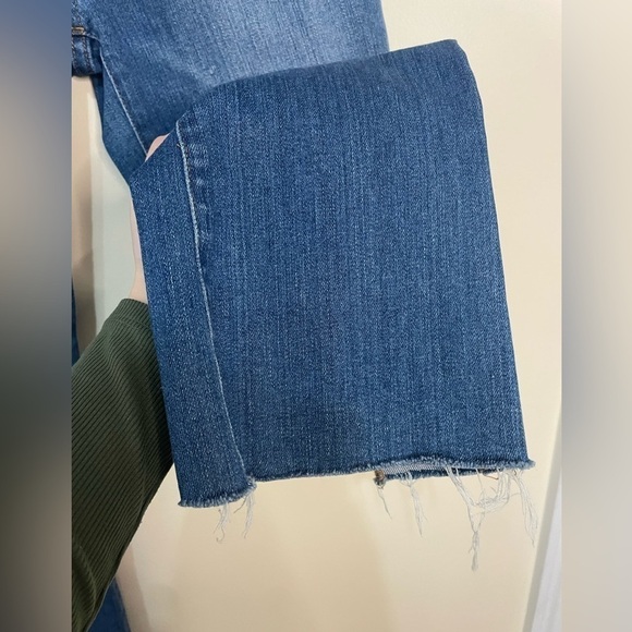 Madewell Cali Demi-Boot  Destructed-Hem Edition Women’s Jeans - Picture 9 of 15